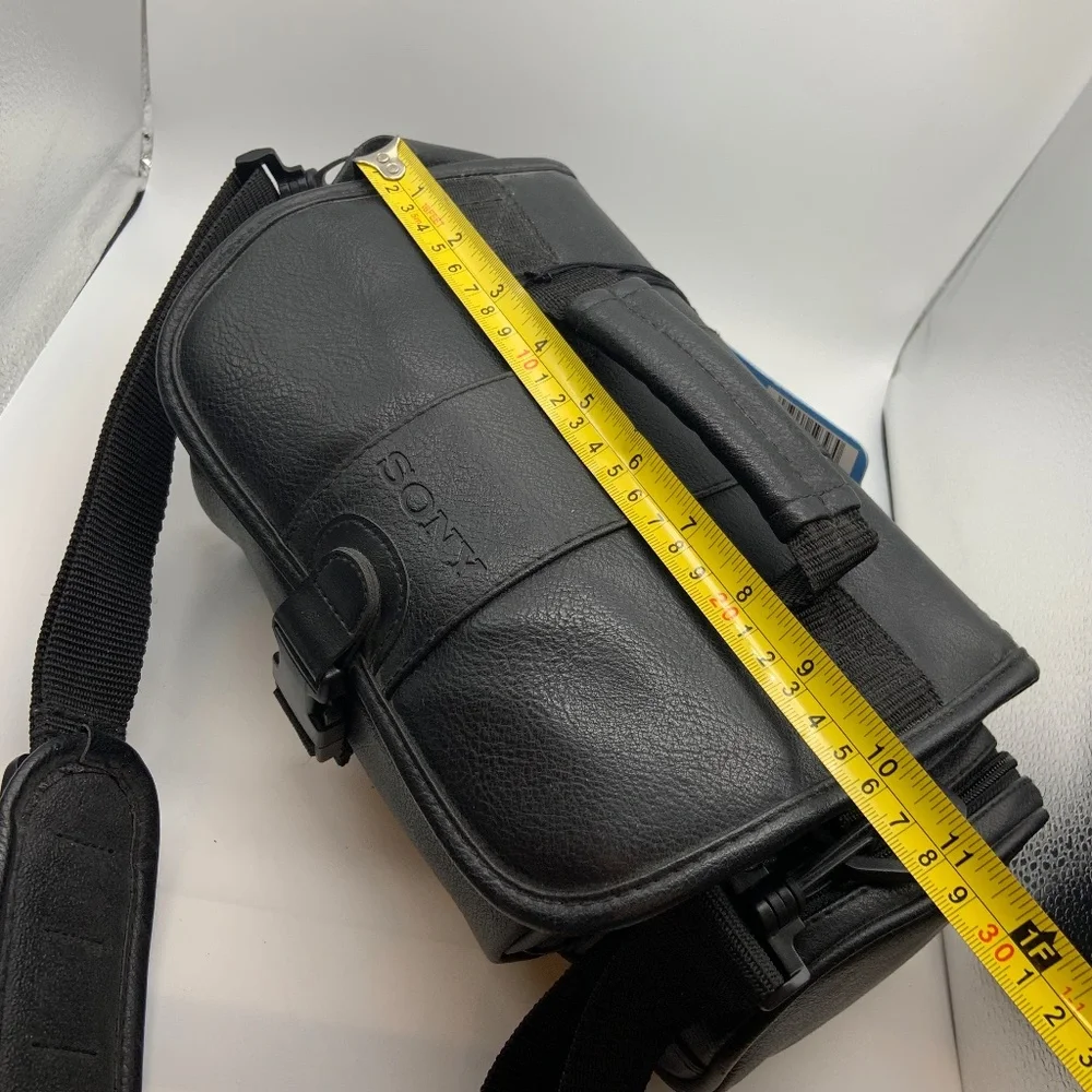 Sony HandyCam LCS-VA3 Leather Carrying Case Bag with Manuals and Extras